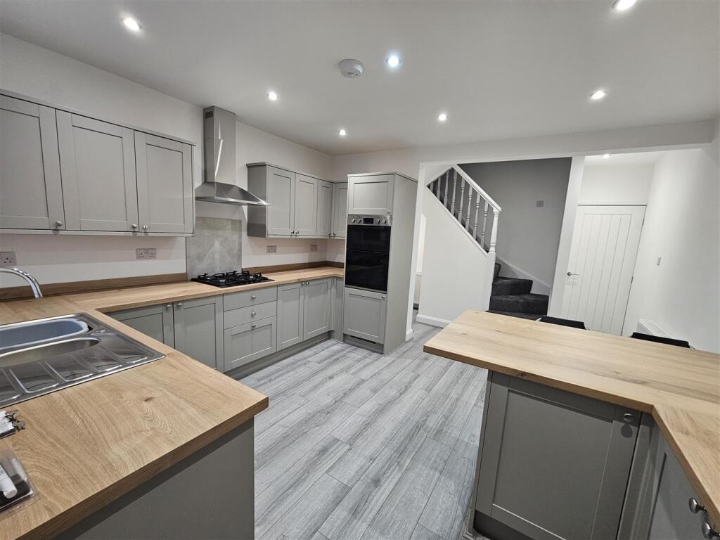 Main image of property: Mansfield Road, Selston, Nottingham