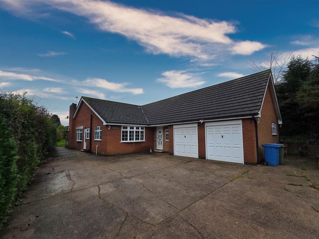 Main image of property: Lime Grove, Forest Town, Mansfield