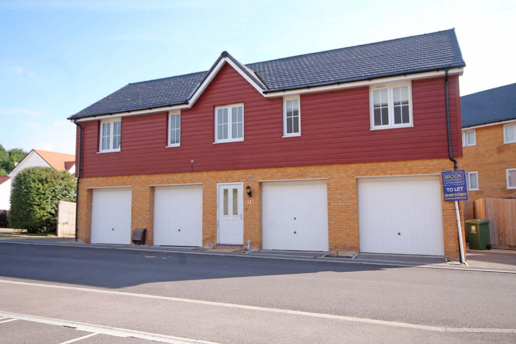 Main image of property: Bedford Drive, Fareham, Hampshire, PO14