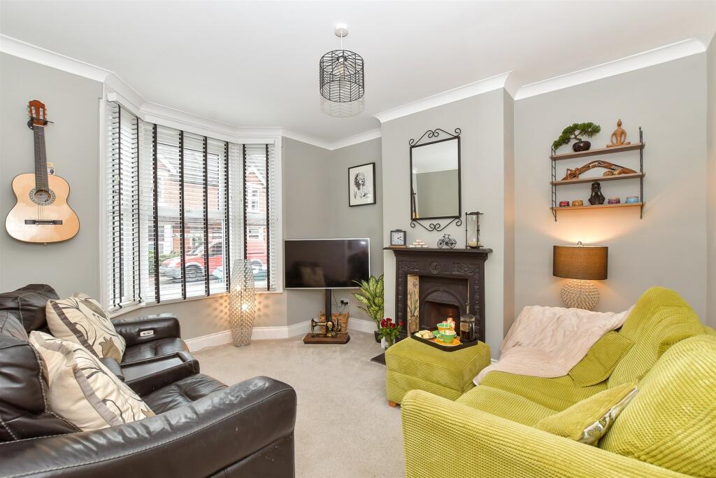 Additional property image - Queen Street, Littlehampton, West Sussex