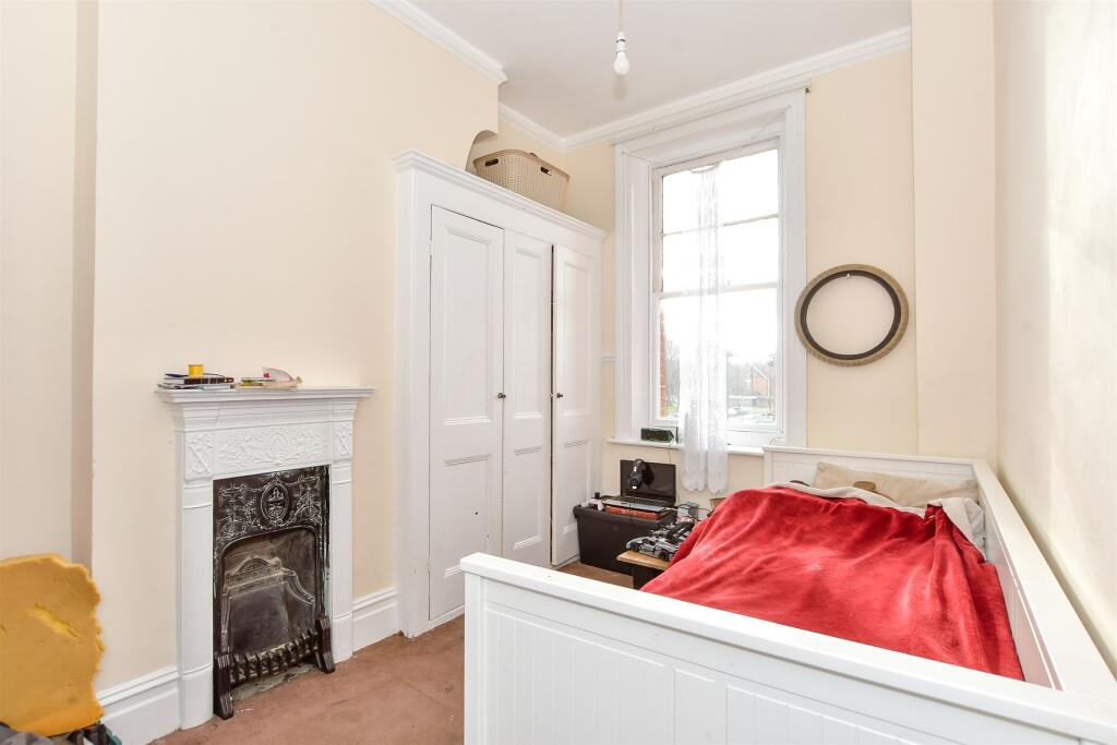 Additional property image - Granville Road, Littlehampton, West Sussex