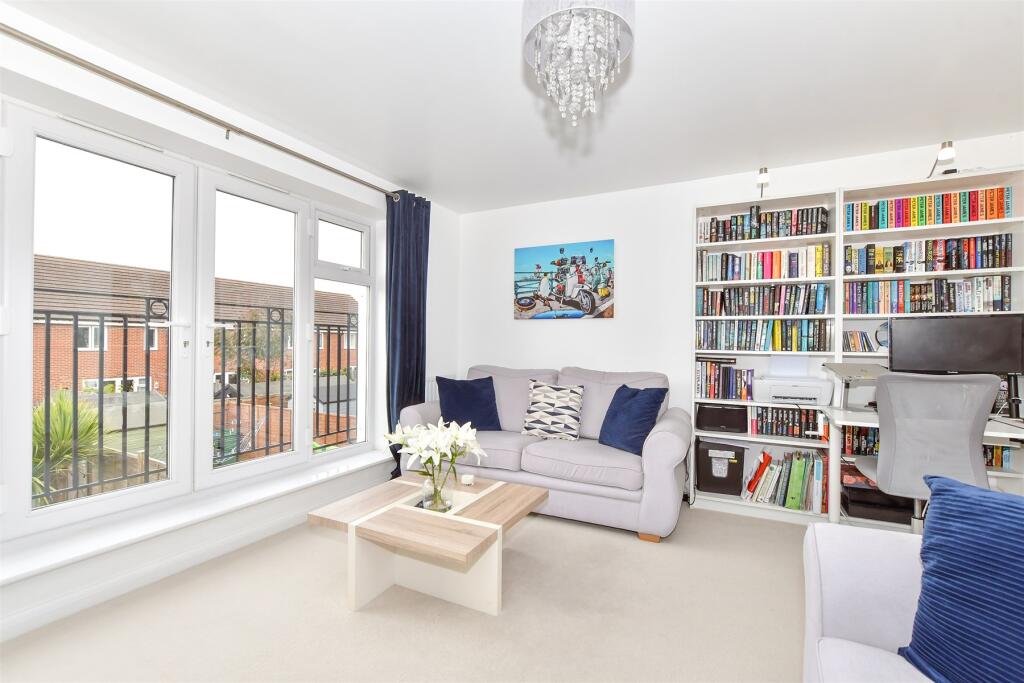 Main image of property: Beaton Avenue, Littlehampton, West Sussex