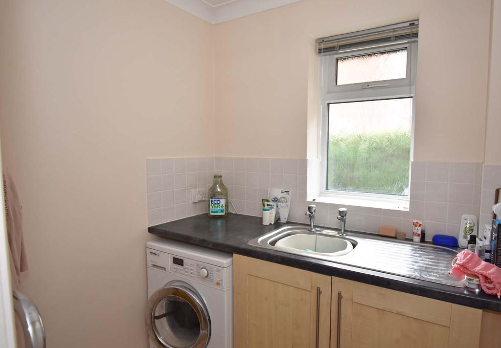 3 bedroom detached house for sale in Warsash Road, Warsash SO31