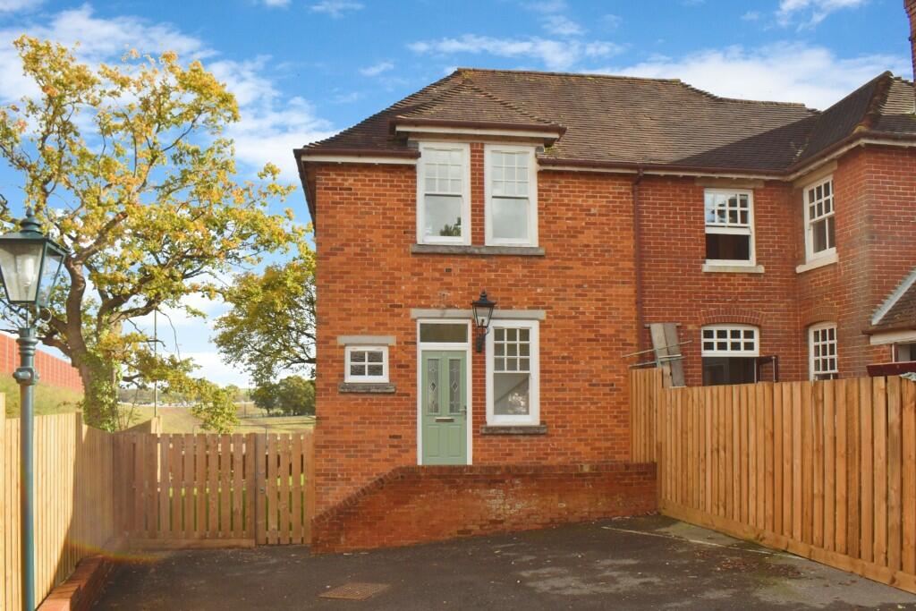 1 bedroom end of terrace house for sale in Funtley Hill, Funtley