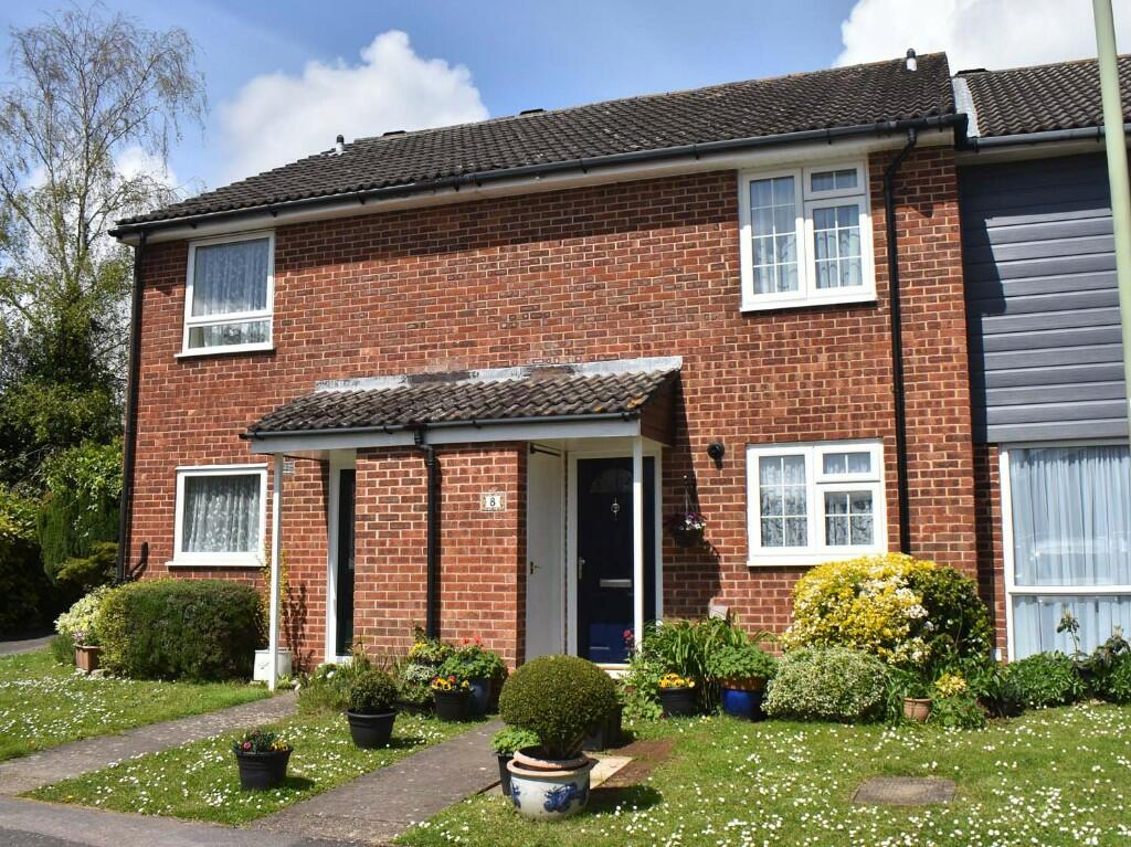 3 bedroom terraced house for sale in Culver, Netley Abbey, Hampshire, SO31