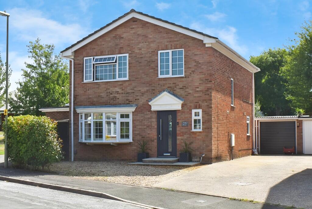 Main image of property: Summerfields, Locks Heath, Hampshire, SO31