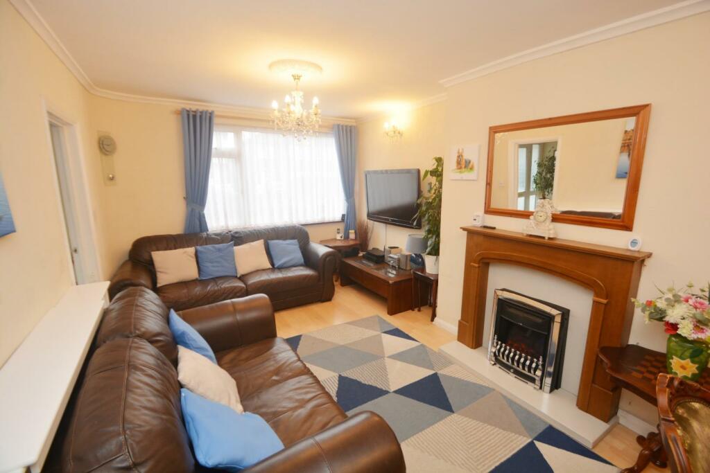 4 bedroom semidetached house for sale in Holyrood Avenue, South Harrow