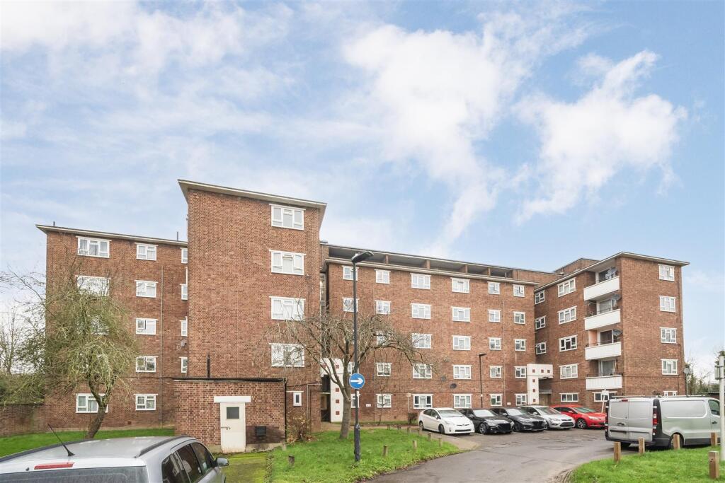 Main image of property: Grange Court, Old Ruislip Road, Northolt, UB5 6QJ
