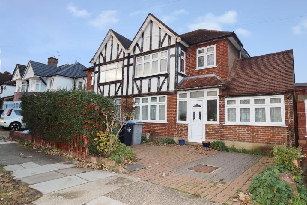 Main image of property: Westward Way, Kenton, Harrow. HA3 0SE