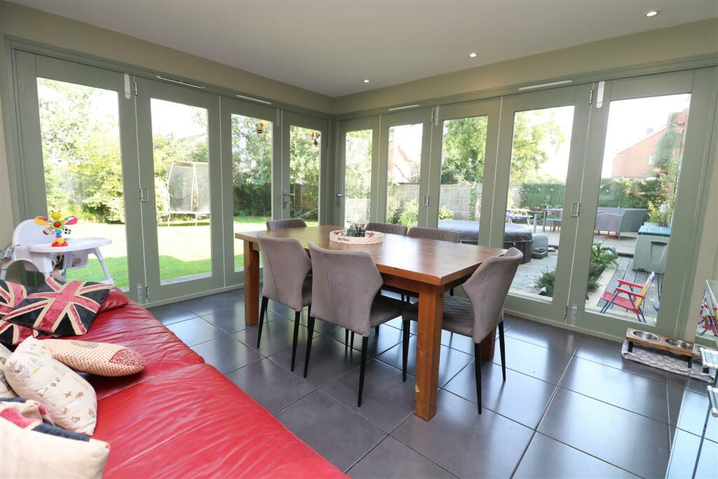 Additional property image - Ketton Close, Broadmead, Trowbridge