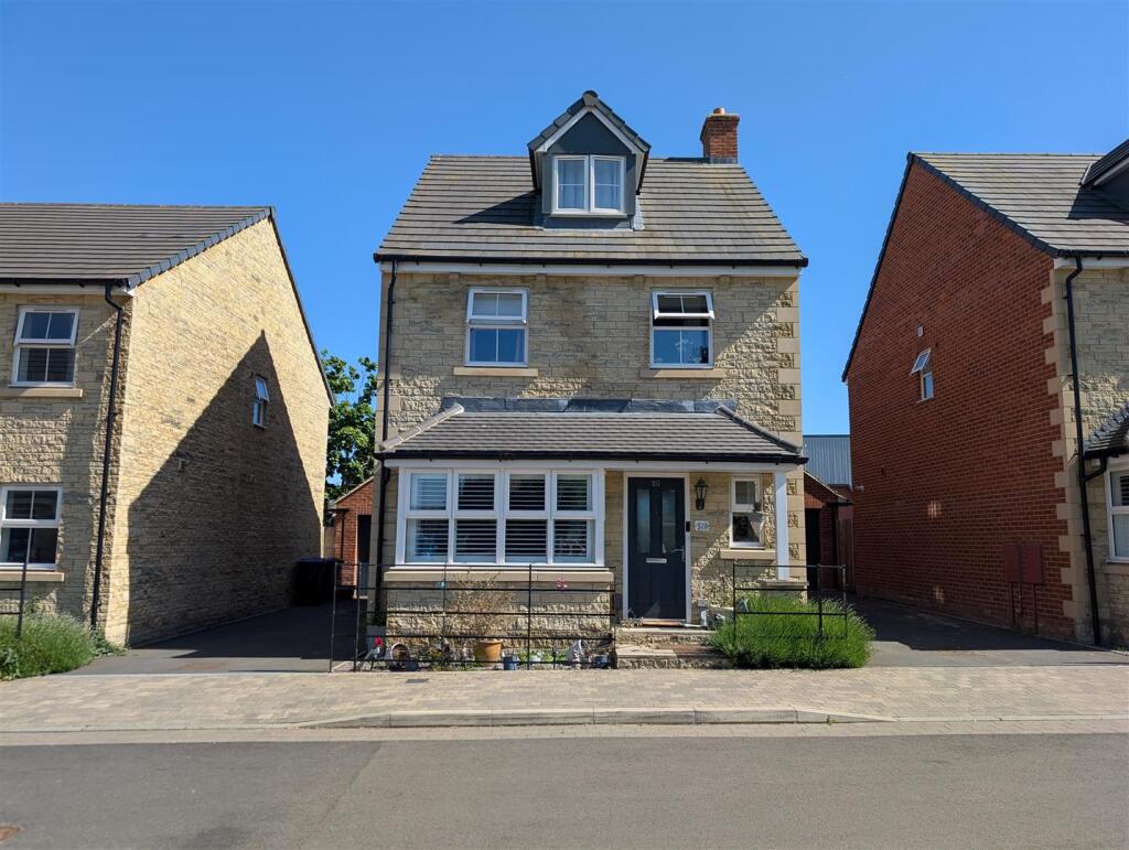 Main image of property: Yarnbrook Gardens, Trowbridge