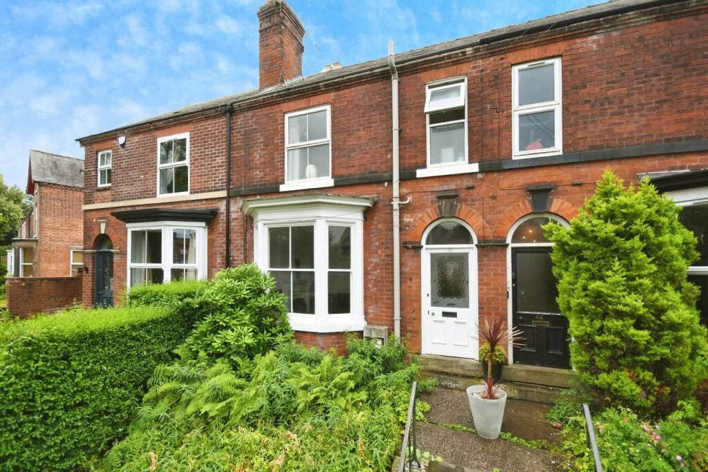3 bedroom terraced house for sale in Newbold Road, Newbold, Chesterfield, S41 7PW, S41