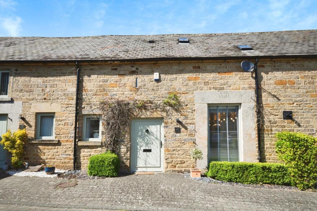 Main image of property: The Old Stables, Birdholme Farm, Derby Road, Wingerworth, Chesterfield, S42 6LX