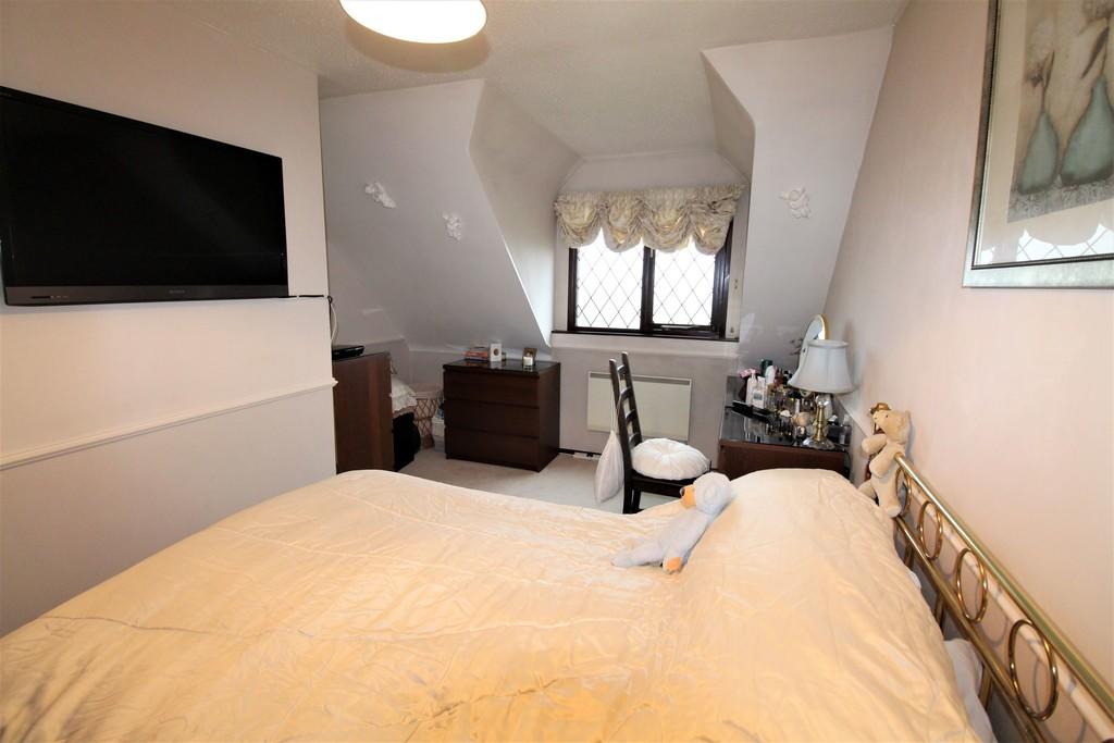 2 bedroom detached house for sale in Camkyl, Church Street, Tempsford, SG19