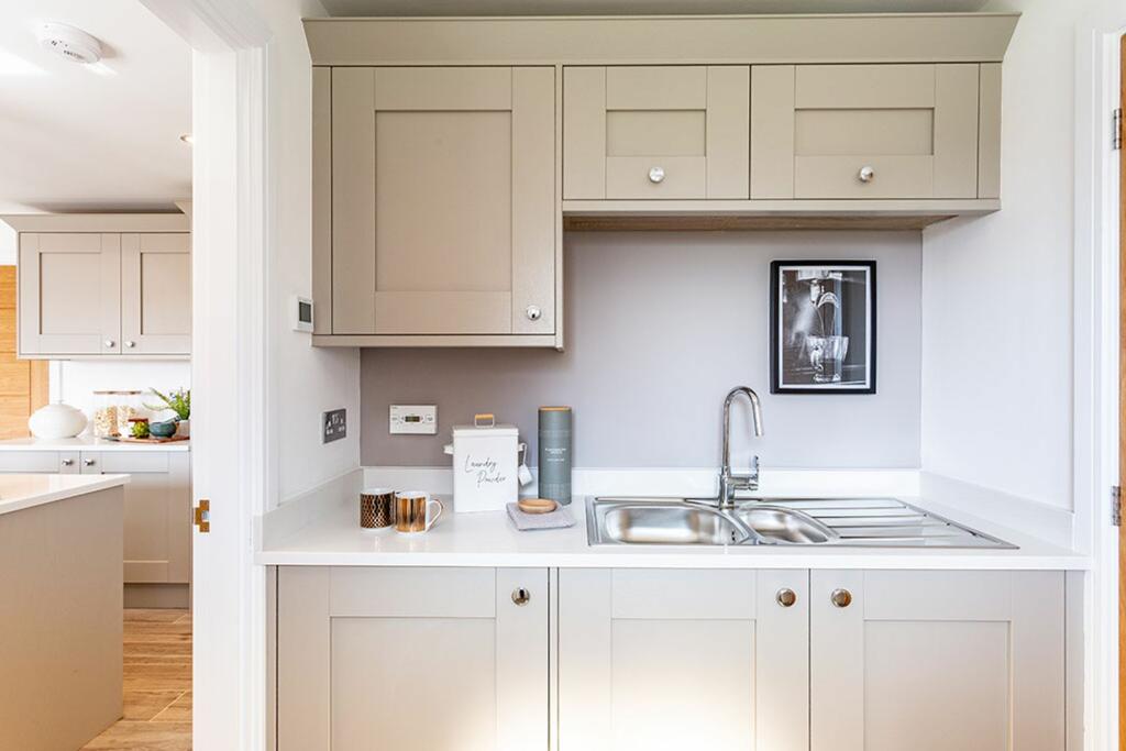 Additional property image - The Hampton, Highstairs Lane, Stretton