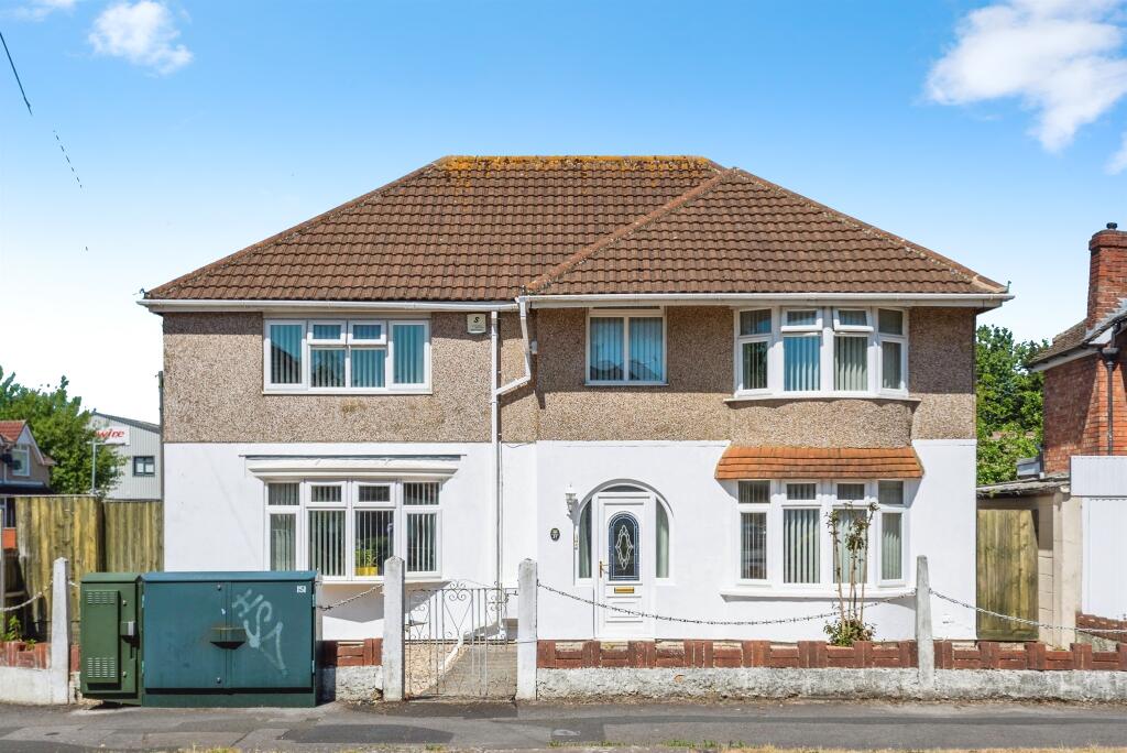 Main image of property: Headlands Grove, Swindon