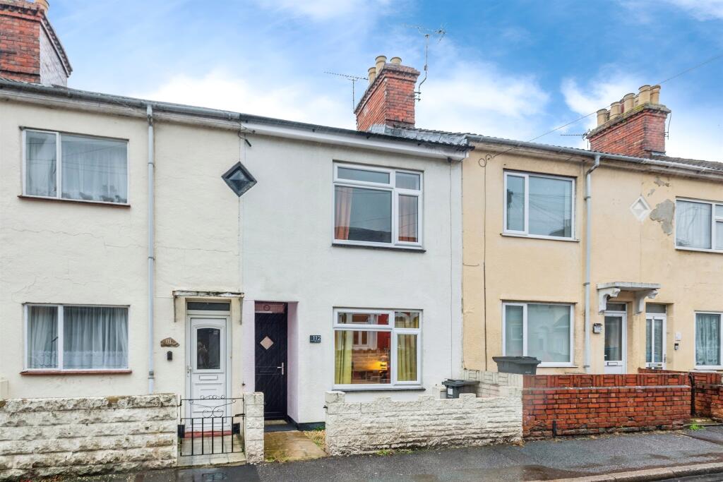 Main image of property: Linslade Street, Swindon