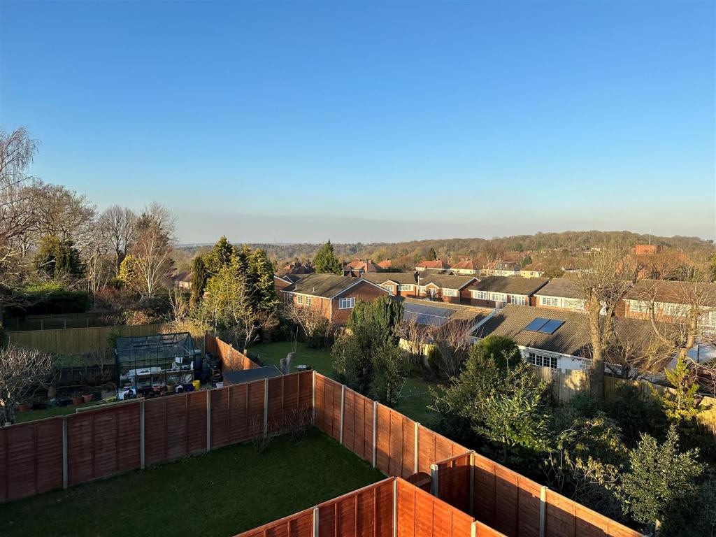 1 bedroom flat for sale in Addington Road, South Croydon, Surrey, CR2