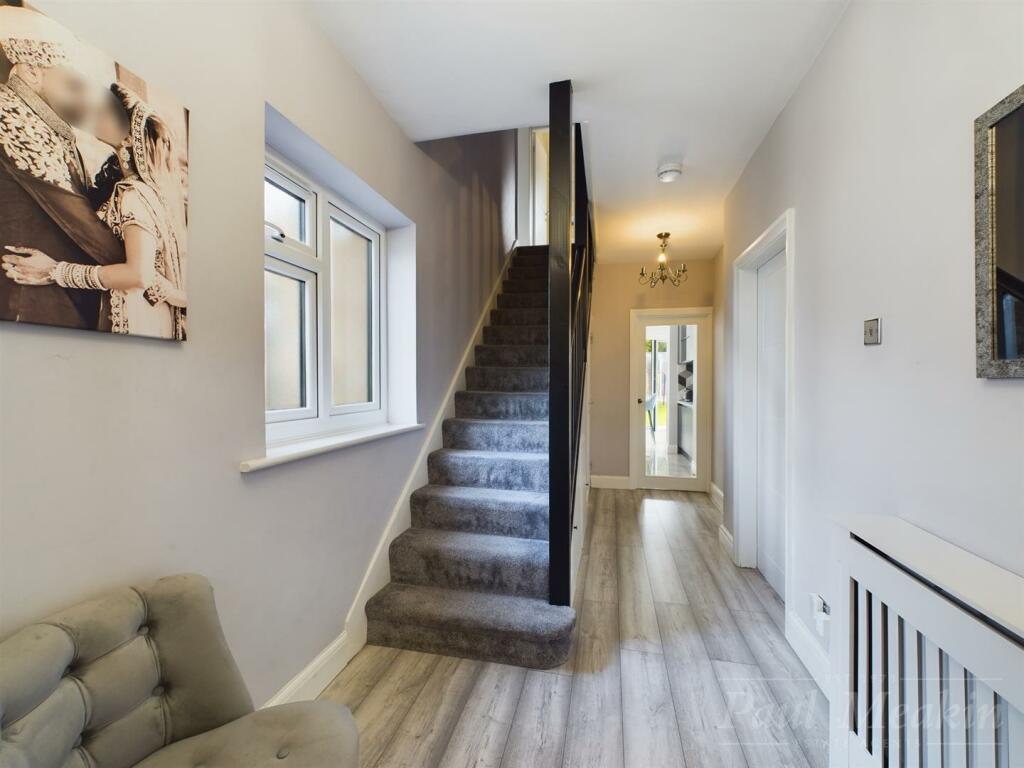 Additional property image - Farley Road, Selsdon, South Croydon