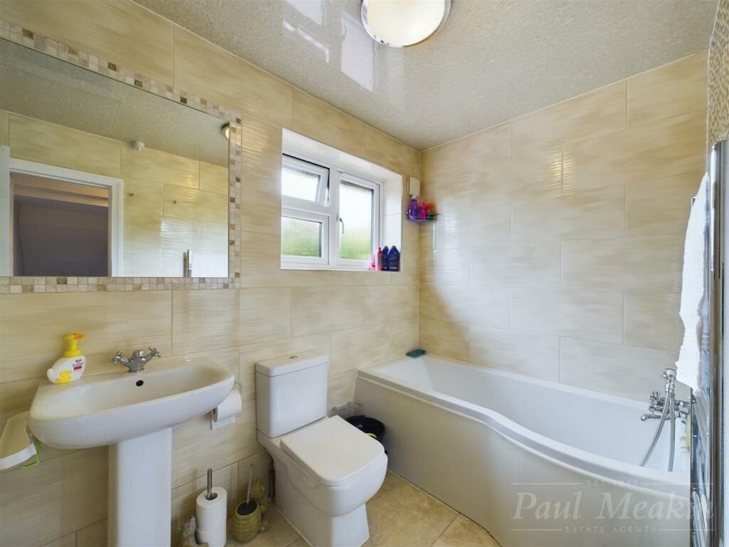 Additional property image - Farley Road, Selsdon, South Croydon