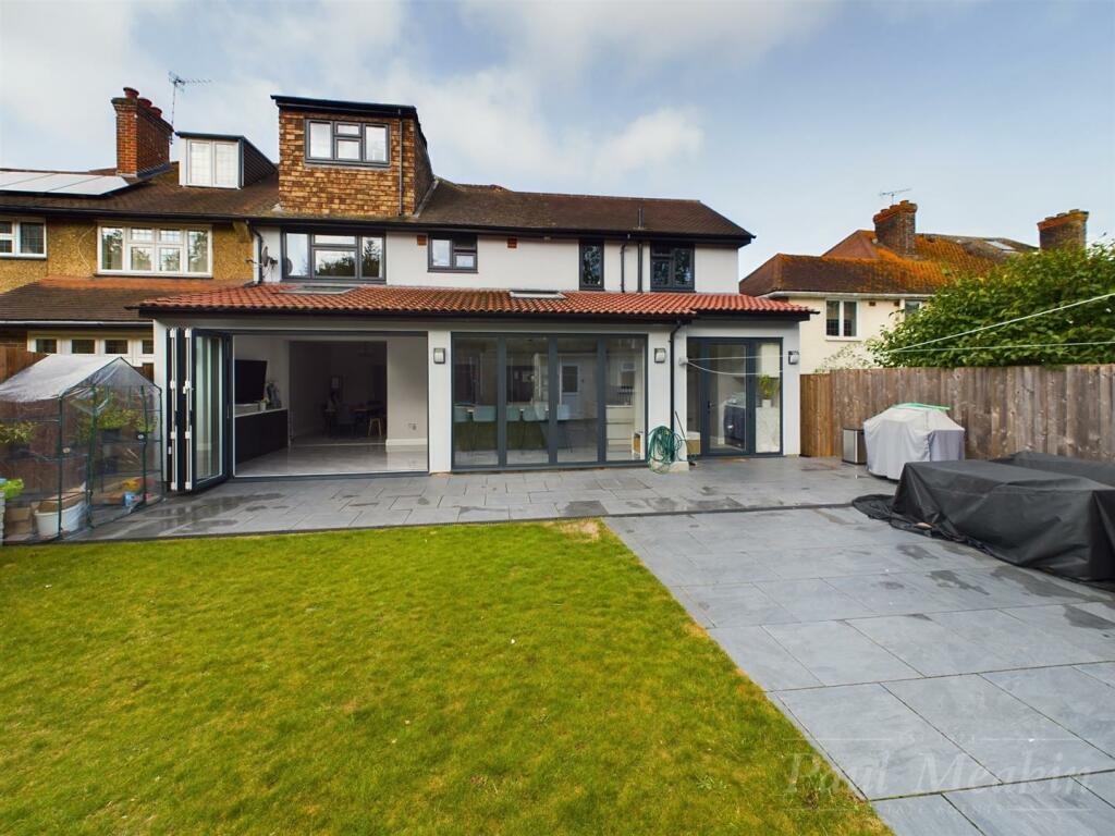 Additional property image - Farley Road, Selsdon, South Croydon