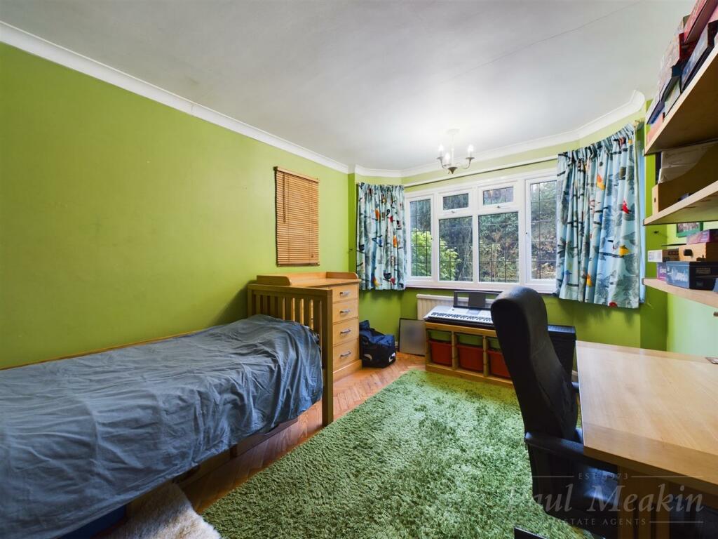 Additional property image - Ballards Way, Croydon