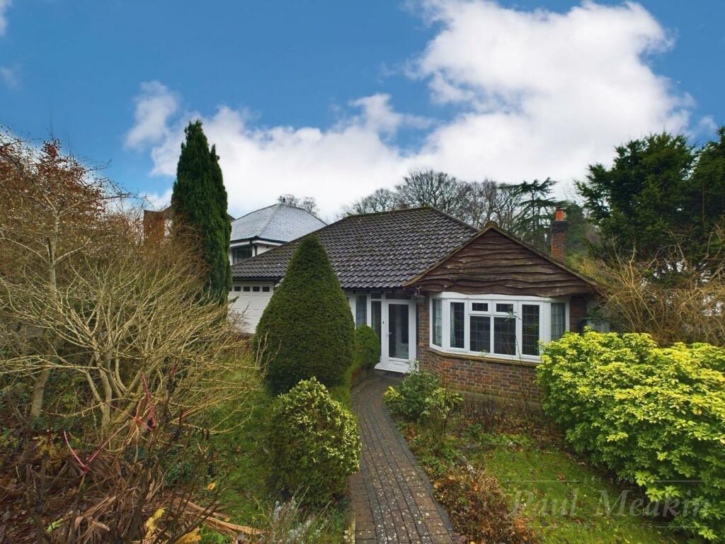 Additional property image - Ballards Way, Croydon