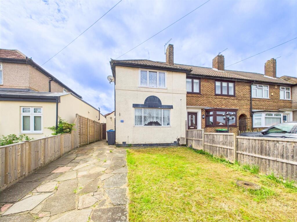 Main image of property: Wolsey Crescent, New Addington, Croydon