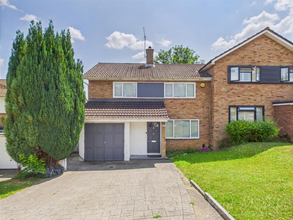 Main image of property: Falconwood Road, Croydon