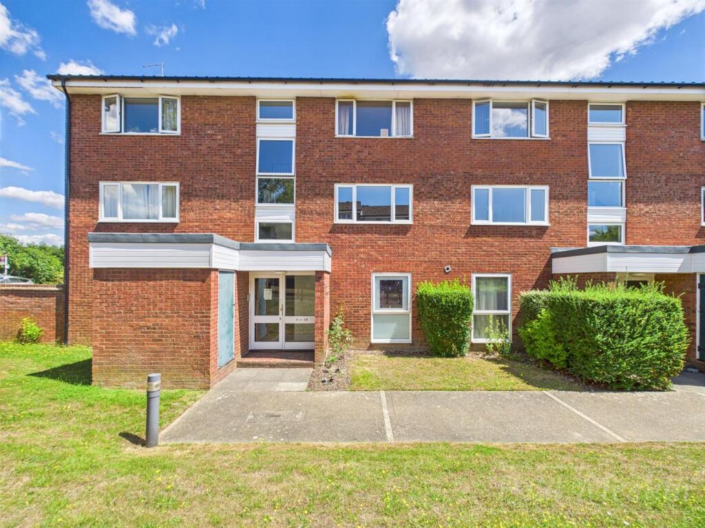 Main image of property: Bellfield, Pixton Way, Croydon