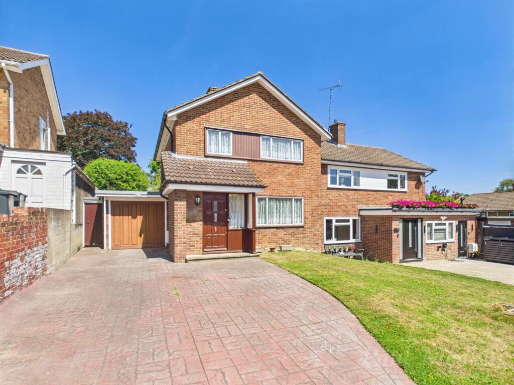 Main image of property: Falconwood Road, Croydon