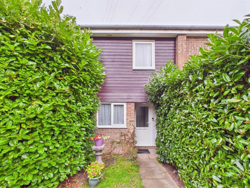 Main image of property: Sorrel Bank, Linton Glade, Croydon