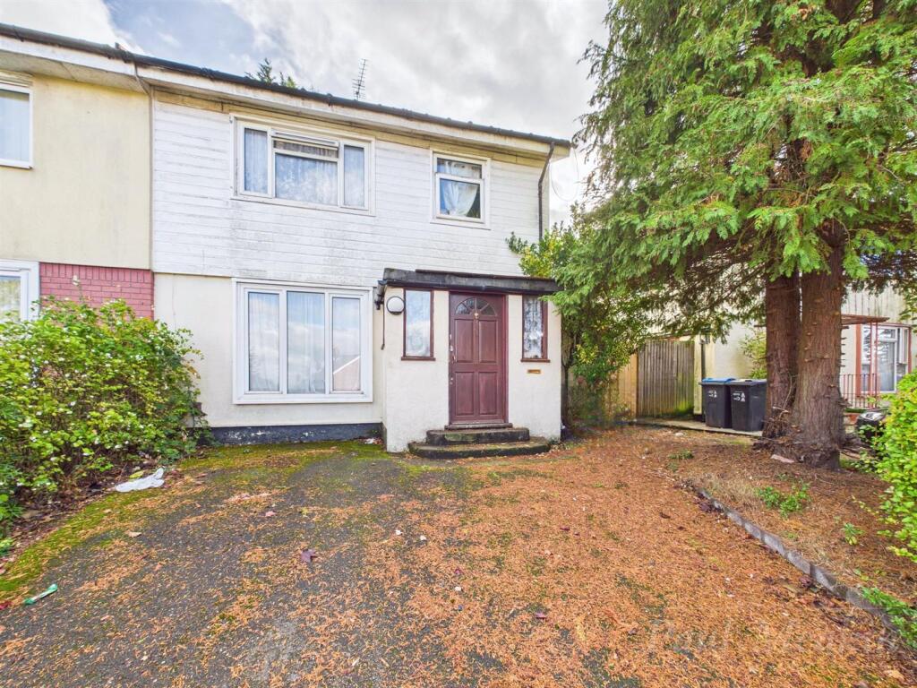 Main image of property: Castle Hill Avenue, New Addington, Croydon