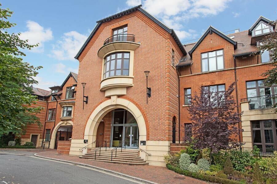 Main image of property: Perpetual House, Station Road, Henley-On-Thames, Oxfordshire, RG9