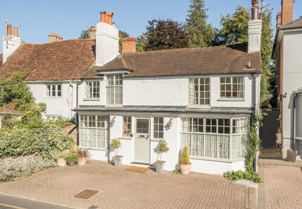 Main image of property: High Street, Wargrave, Reading, Berkshire, RG10