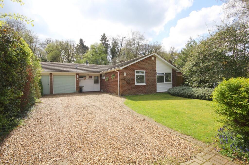 Main image of property: Makins Road, Henley-on-Thames, Oxfordshire, RG9
