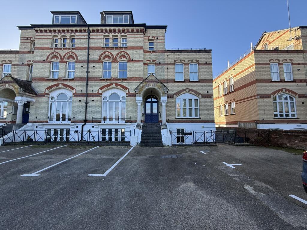 Main image of property: Fairmile, Henley-on-Thames, Oxfordshire, RG9