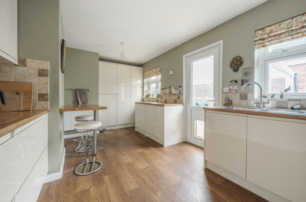 Additional property image - Rye Mill Lane, Feering, Colchester