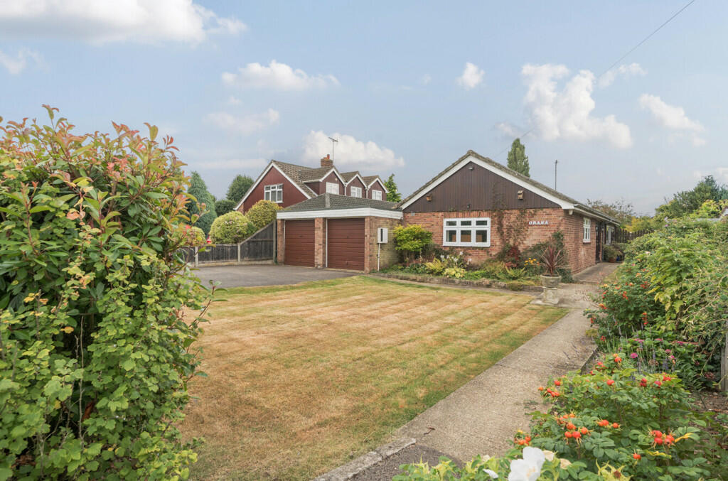 Additional property image - Rye Mill Lane, Feering, Colchester