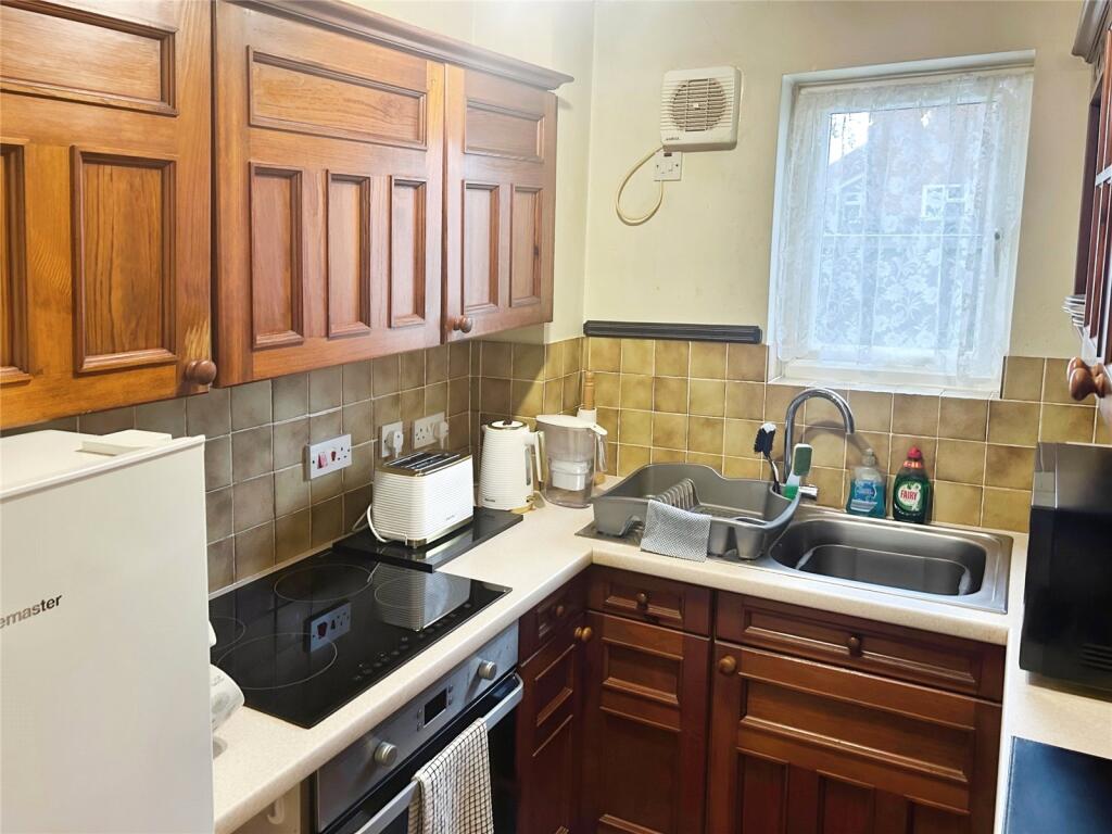 Additional property image - Cook Place, Chelmsford, Essex