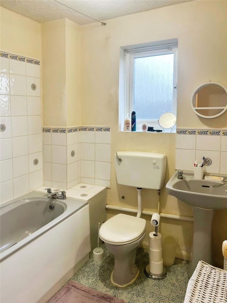 Additional property image - Cook Place, Chelmsford, Essex