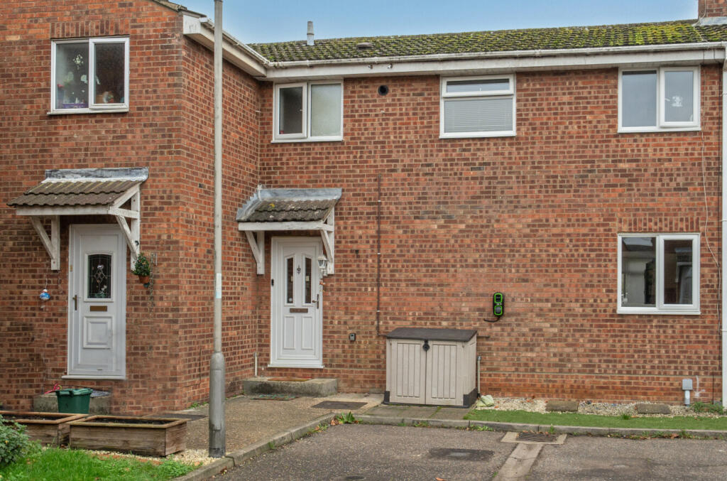 Main image of property: Bradwell Court, Braintree, Essex
