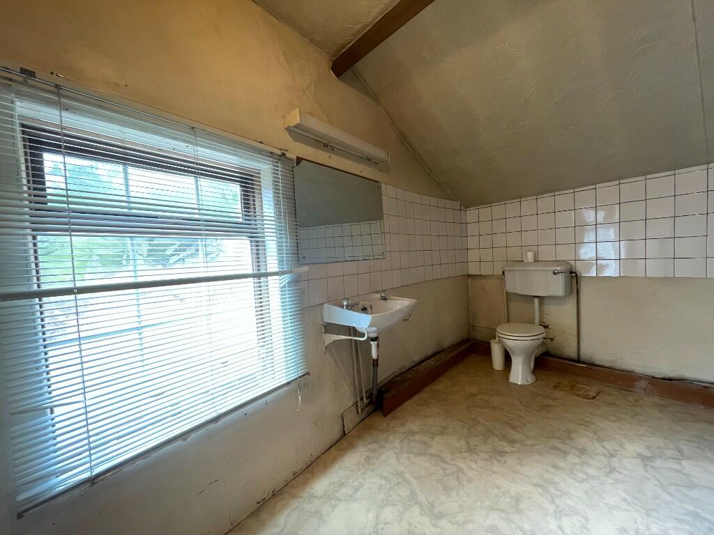 Additional property image - Market Place, DE4