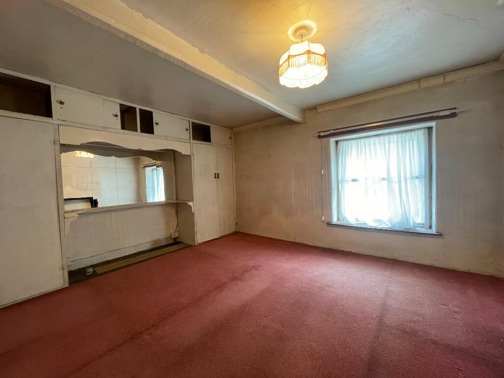 Additional property image - Market Place, DE4