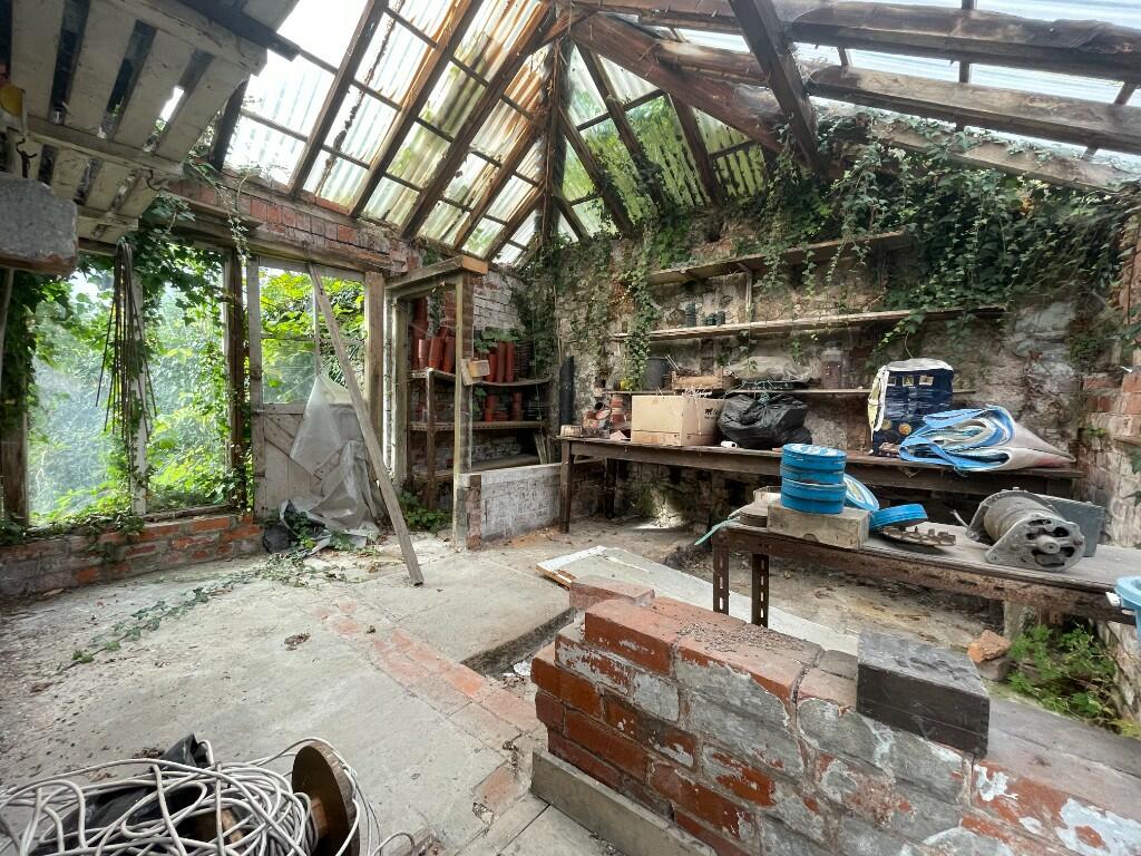 Additional property image - Market Place, DE4