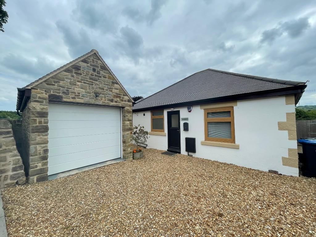 2 bedroom detached bungalow for sale in Old Hackney Lane, Matlock, Derbyshire, DE4