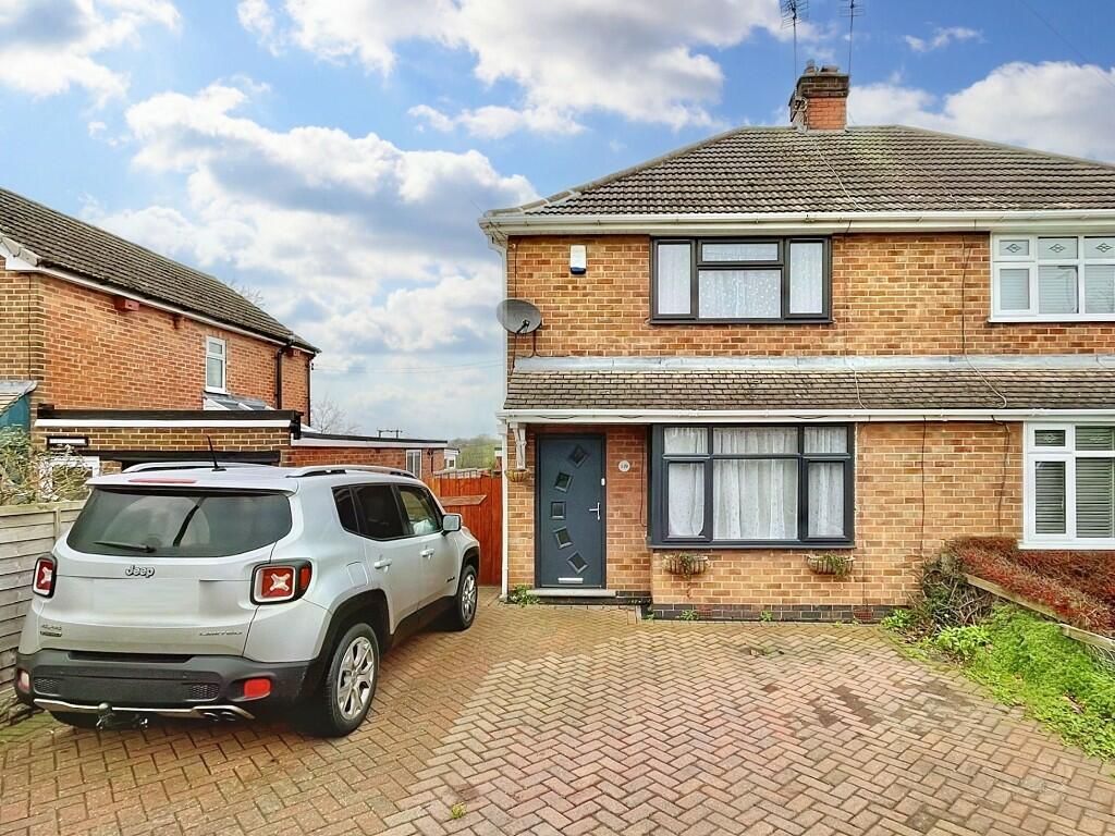 2 bedroom semidetached house for sale in Chapel Street,Kilburn,DE56