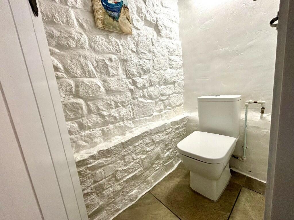 Additional property image - Old Hackney Lane, Matlock, Derbyshire, DE4