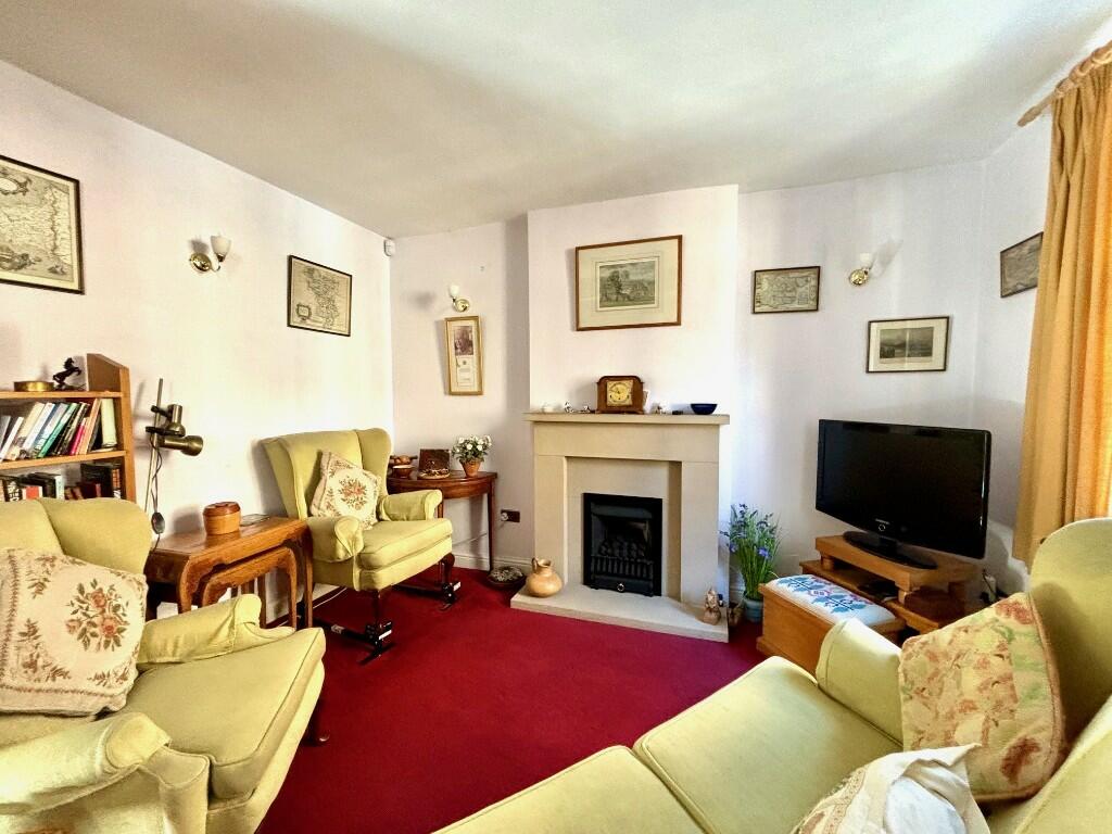 Additional property image - Chapel Row, off Matlock Street, Bakewell, Derbyshire, DE45