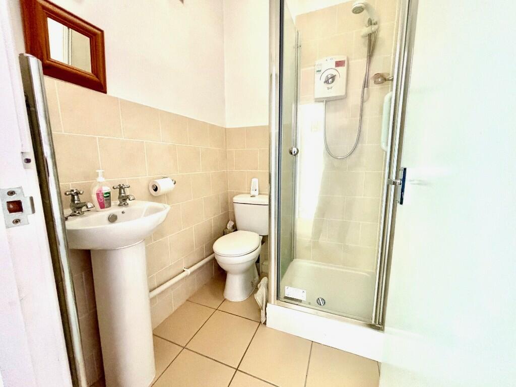 Additional property image - Chapel Row, off Matlock Street, Bakewell, Derbyshire, DE45